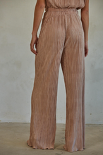 Load image into Gallery viewer, The Chantal Rose Gold Set