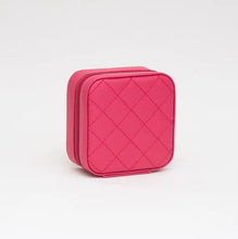 Load image into Gallery viewer, Quilted Travel Jewelry Box