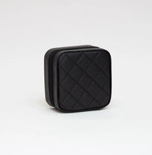 Load image into Gallery viewer, Quilted Travel Jewelry Box