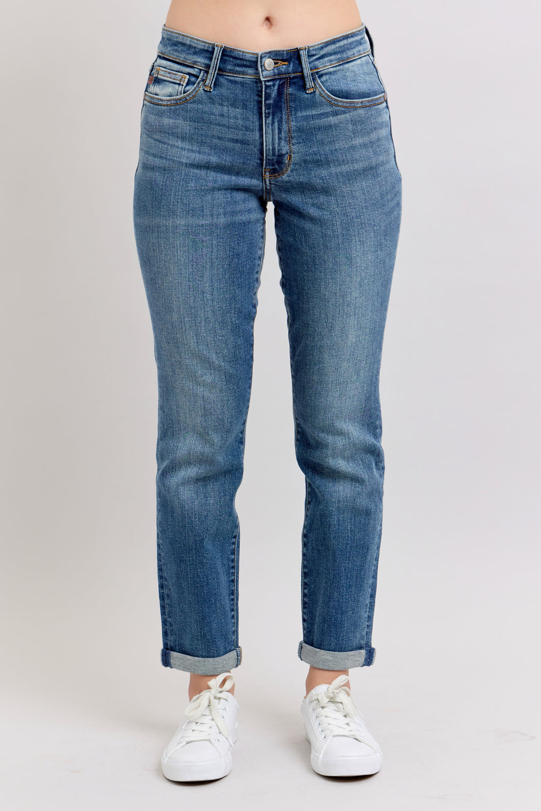 Judy Blue Mid Rise Vintage Boyfriend Jeans