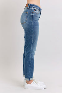 Judy Blue Mid Rise Vintage Boyfriend Jeans