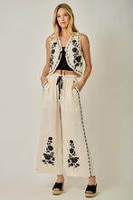 Load image into Gallery viewer, Boho Gauze Embroidered Outfit
