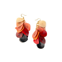 Load image into Gallery viewer, Bailey Earrings
