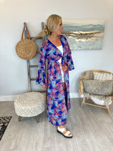 Load image into Gallery viewer, Royal Palm Tie Kimono

