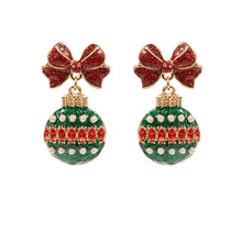 Load image into Gallery viewer, Ornament Earring
