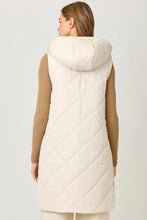 Load image into Gallery viewer, Comfort &amp; Joy Ivory Quilted Vest
