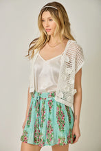 Load image into Gallery viewer, Short Sleeve Crochet Embossed Floral Cardigan
