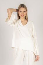 Load image into Gallery viewer, Ivory Linen Summer Picnic Outfit

