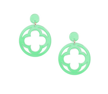 Load image into Gallery viewer, Open Clover Drop Earring
