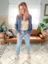 Load image into Gallery viewer, Bow Bottom High Rise Jeans
